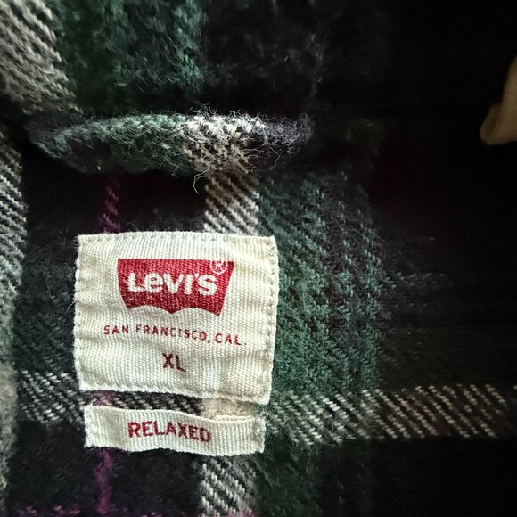 Levis Relaxed Fit Flannel - M size XL - Picture 4 of 7